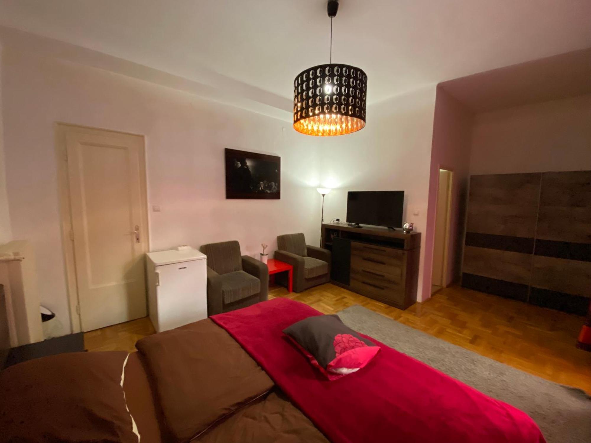 Monolit Budapest Center Guesthouse Экстерьер фото
